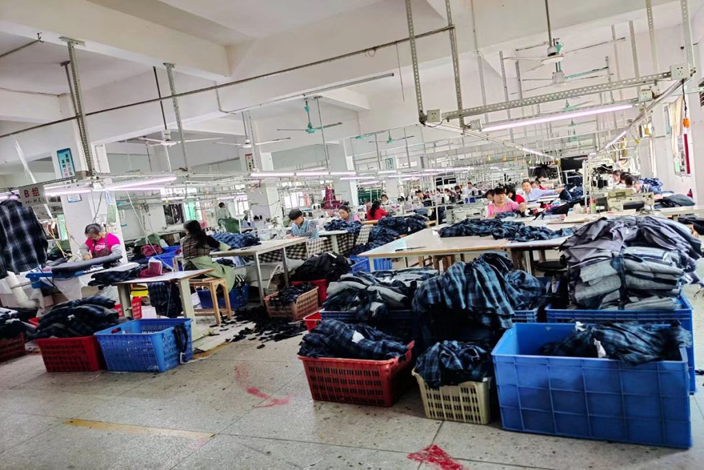 the seamed clothes are put inside the basket,waiting workers clean and check.